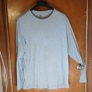 Athletic Works Light Gray Long Sleeve Tee